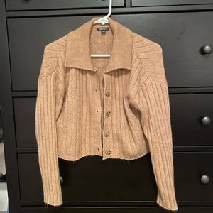 Creamer/beige button up cardigan with collar, target, size medium, super soft